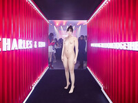 Em Mịn Official người mẫu nude nè 🤤😋😍🇻🇳