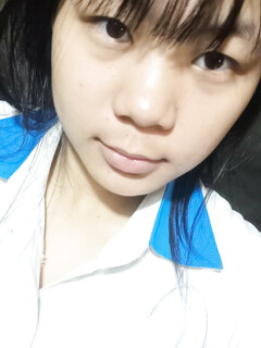 cô bé *** tên thúy có ny nhưng vẫn nwng lon