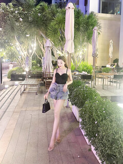 ảnh sex gái xinh khoe vú